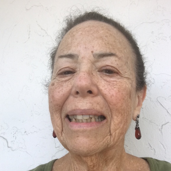 Dark Amber Earrings - Picture 4 of 5